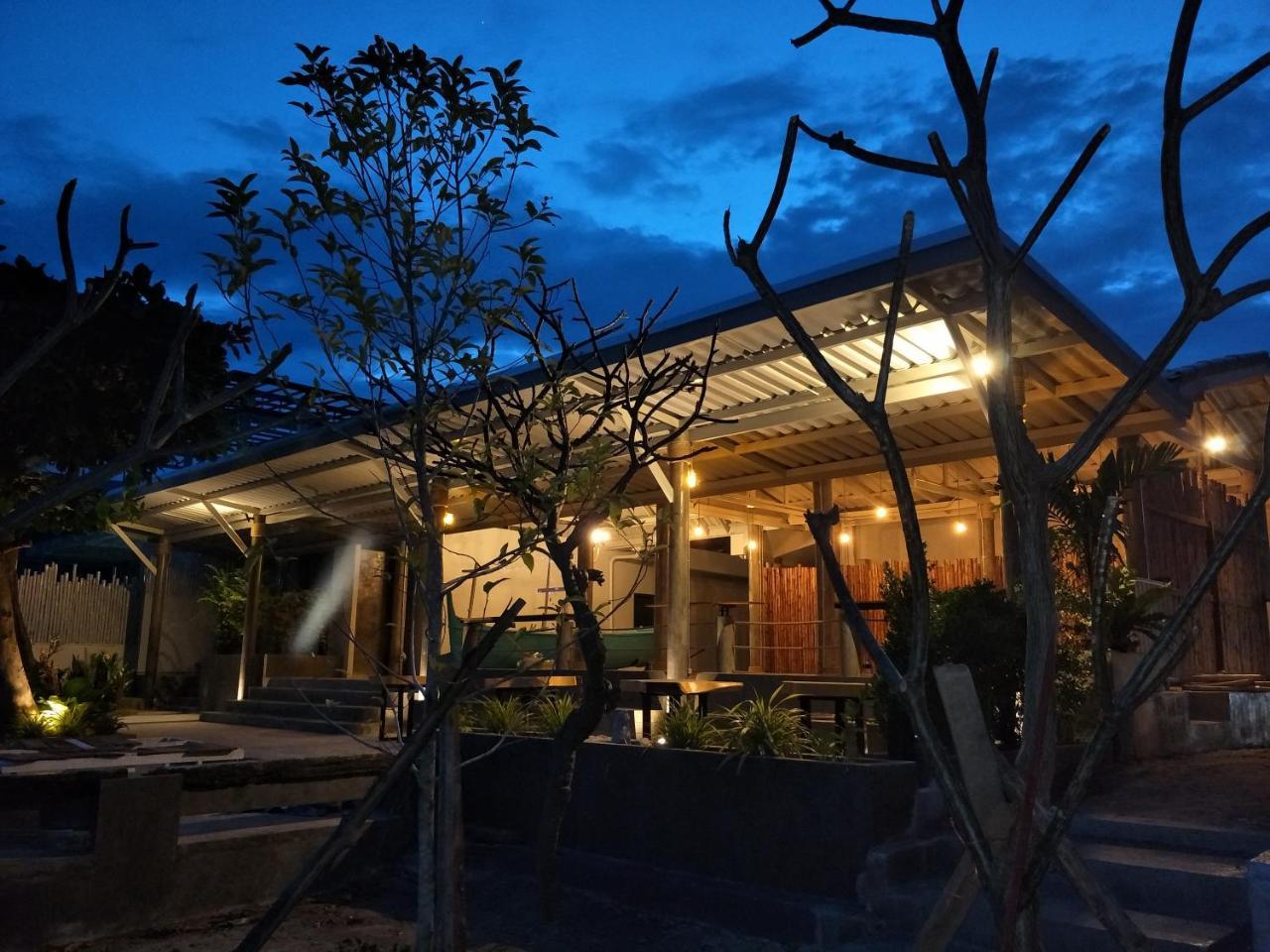 Sea Sand House Resort Klong Wan Extérieur photo