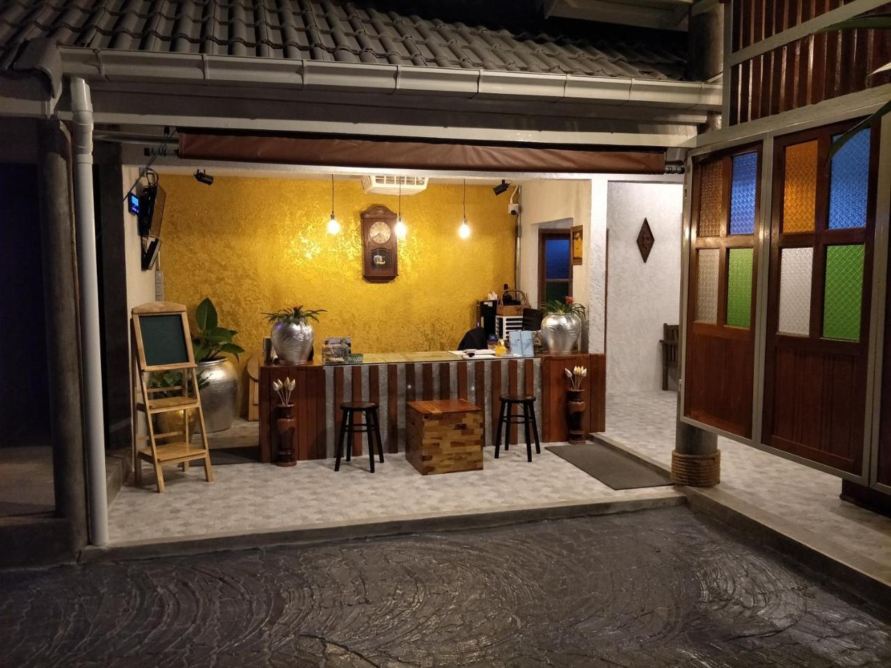 Sea Sand House Resort Klong Wan Extérieur photo